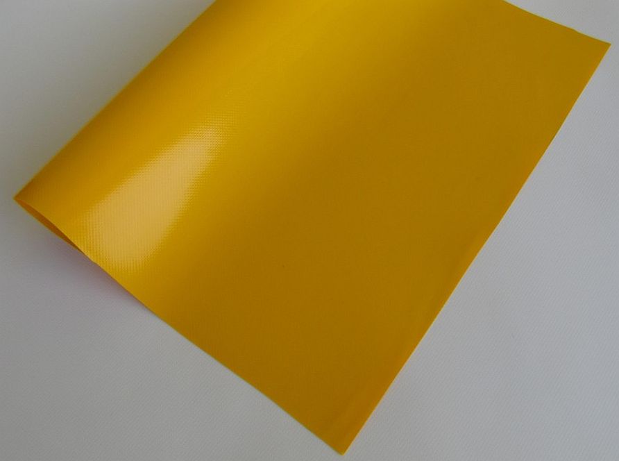 PVC plachtovina žlutá